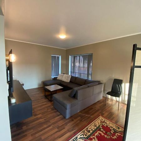 Tungata 4, Sandgerthi 245 Apartment Bagian luar foto